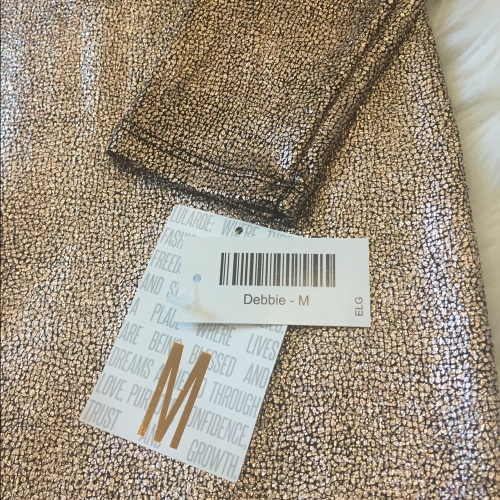 NWT beautiful stretch long sleeve gold dress